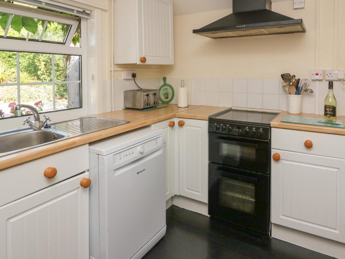 Park House Villa Llandrindod Wells Exterior photo
